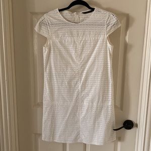 NEW Zara White Shift Dress Cap Sleeve Seersucker Size Small T-Shirt Brunch NWOT